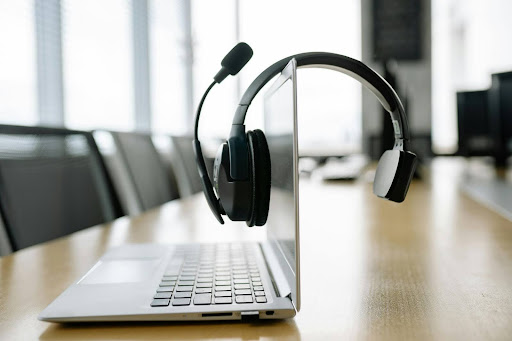 Headset on a laptop